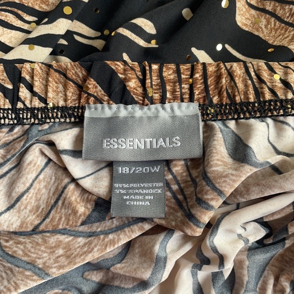 Animal Print Skirts with Gold Dots 18W - Picture 5 of 5